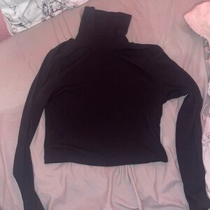 SHEIN turtleneck crop top